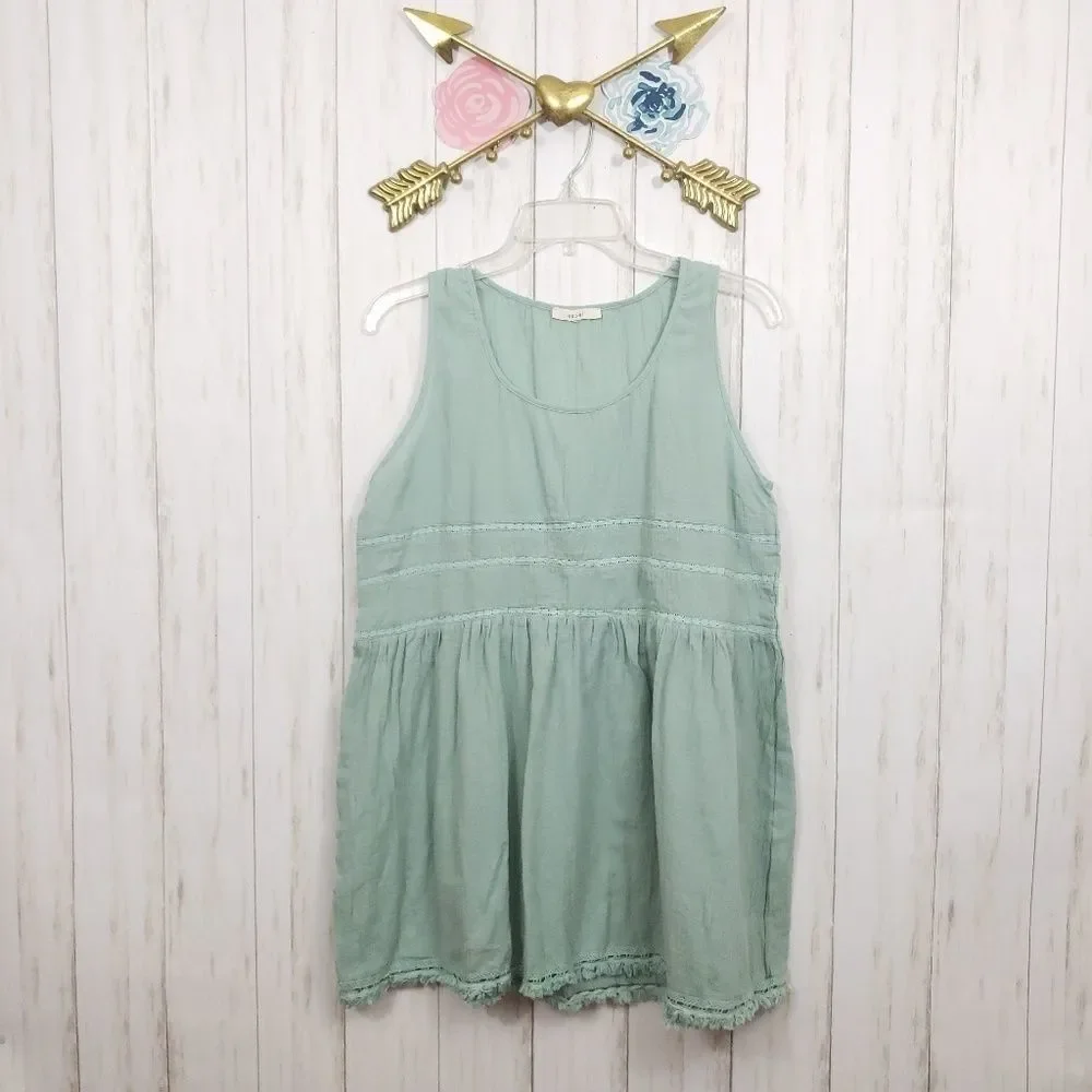 Easel Mint Green Tunic Top Size Medium